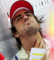 Alonso cuello ferrari